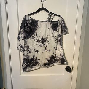 Off the shoulder woman’s top